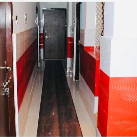 Hotel Sea Pearl ! Puri Bagian luar foto